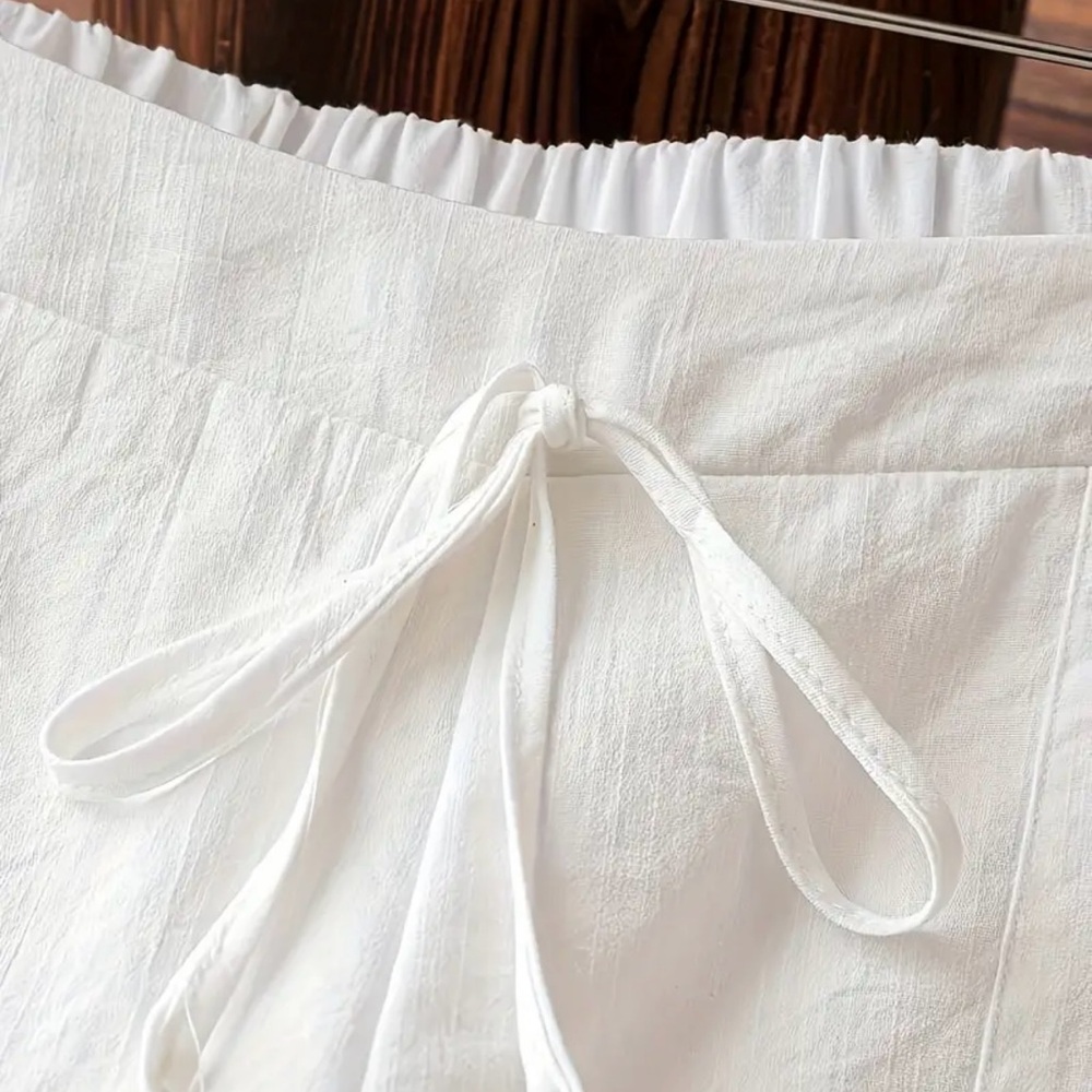 Elegant White Wide Leg Drawstring Pants - Picture 3 of 5